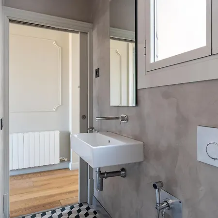 Ab Casa Saltor Two